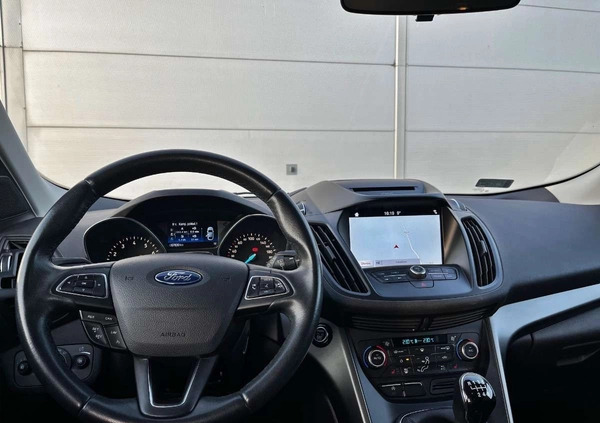 Ford Kuga cena 83900 przebieg: 67600, rok produkcji 2019 z Złotów małe 529